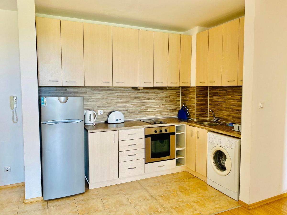 Aпартаменти Мини В Бей Вю Tsarevo Exterior foto